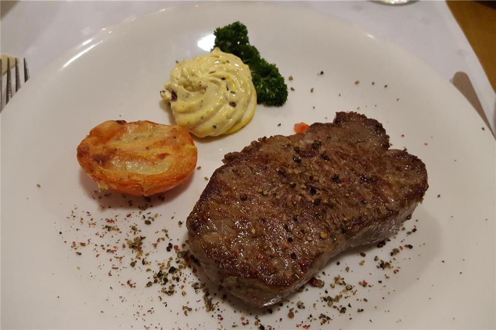 Hotel Am Markt 히크 외부 사진